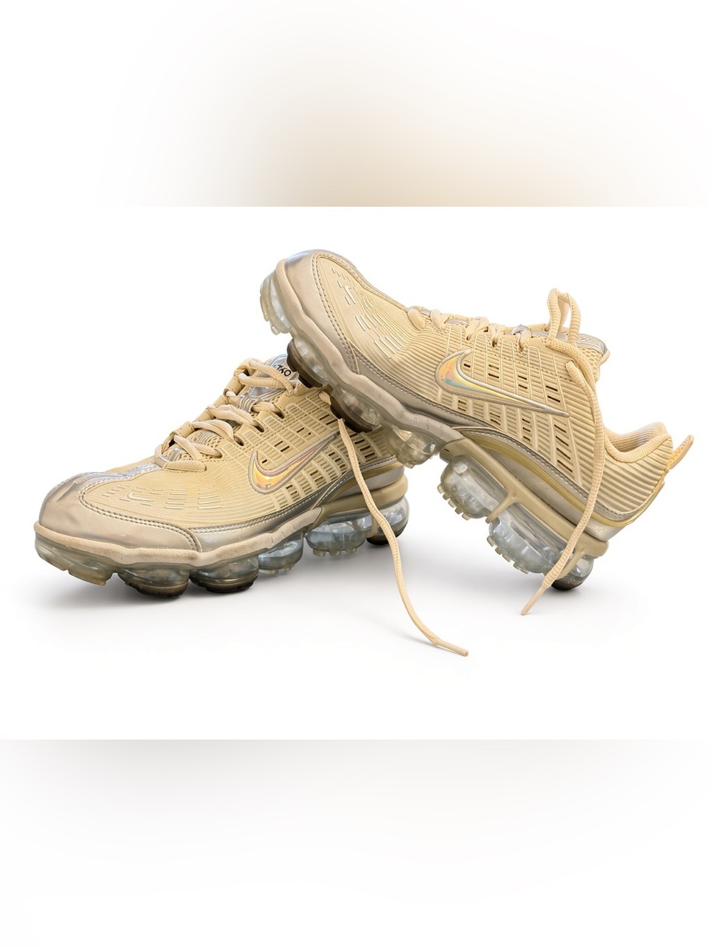 Nike Air VaporMax Plus – Cream & Silver